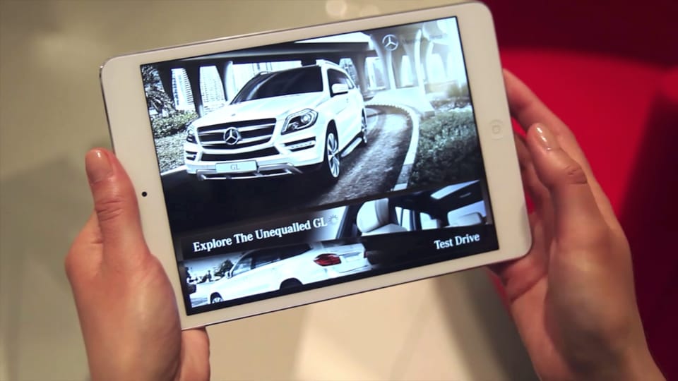 Mercedes GL500 panoráma Augmented Reality app