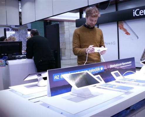 Telenor Karácsonyi AR csodák a boltokban