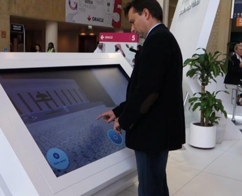 TouchScreen megoldás a dubai-i Gitex kiállításon