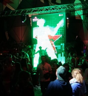 Heineken Shadow Silhouette Dance Show